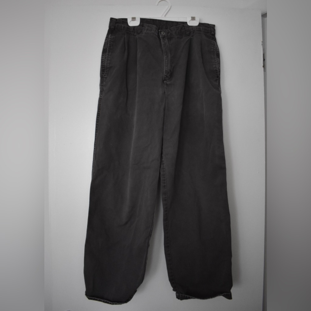 Vintage Men's Docker’s Gray Pleated Pants